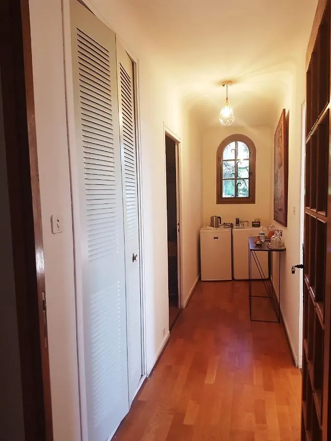 Lautre Bed and Breakfast Joyeuse Frankrijk
